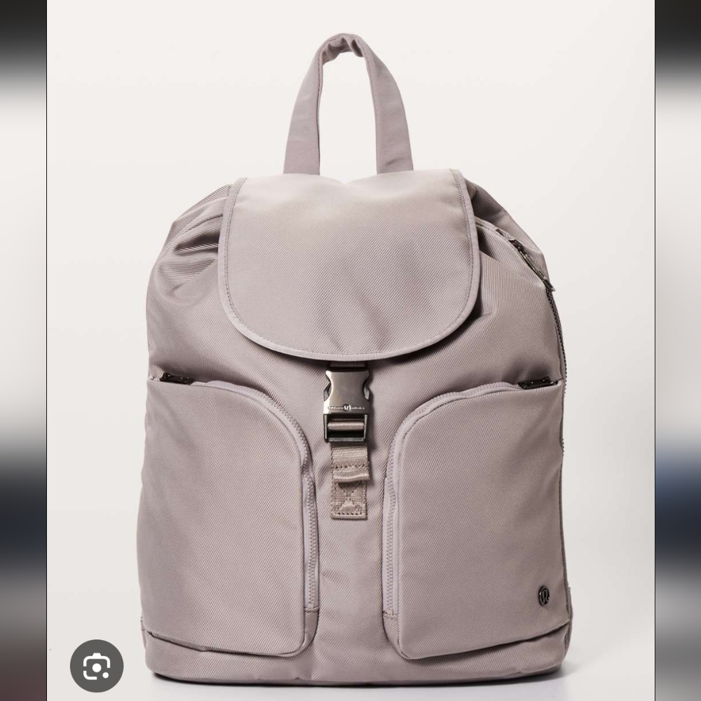 Pristine Lululemon Carry Onward Rucksack 12L Dark Chrome